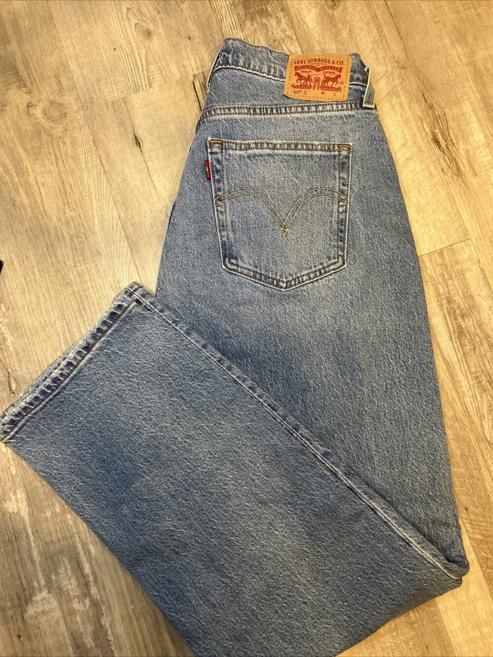 Levi’s Women’s 501 Curve Jeans Size 29 Play On Ref Light Denim High Rise